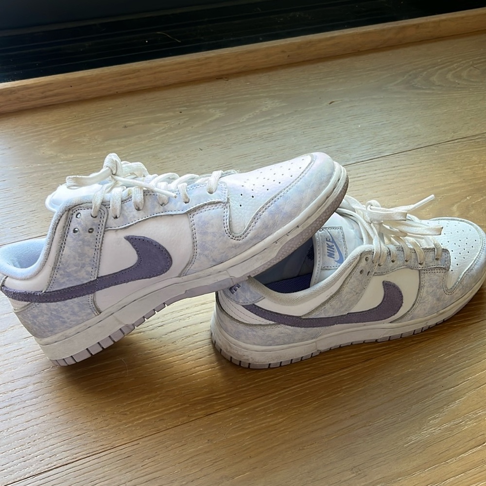 Women’s Purple Pulss Dunks sz 10